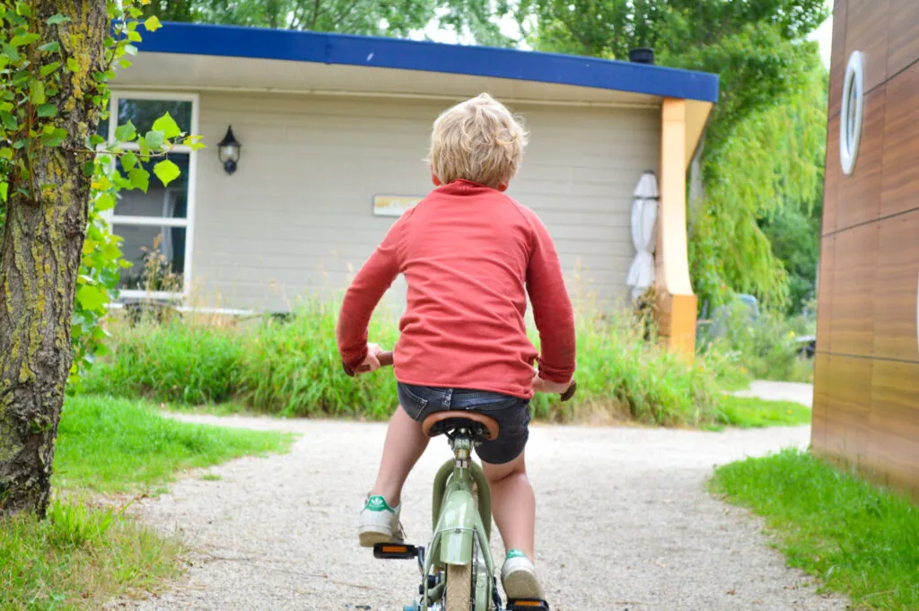 child-friendly camping by the sea