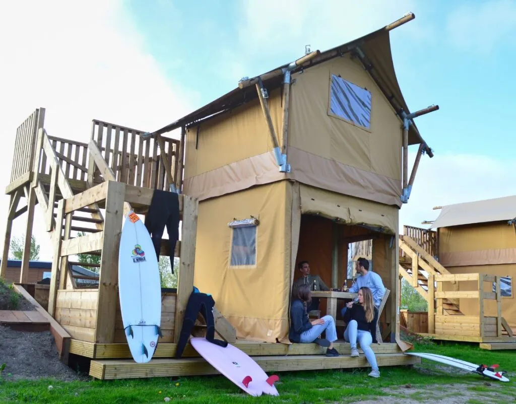 trekkerstent aan zee huren
